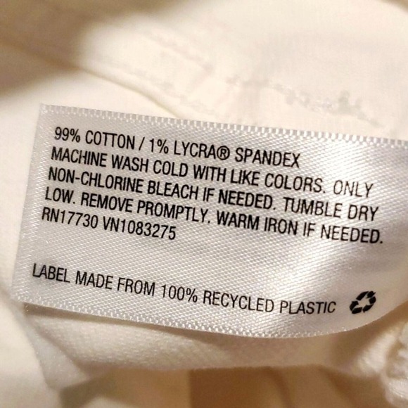 Universal Thread Mom Jeans High Rise Ankle Fray Hem White Denim Size 6 - Picture 9 of 10